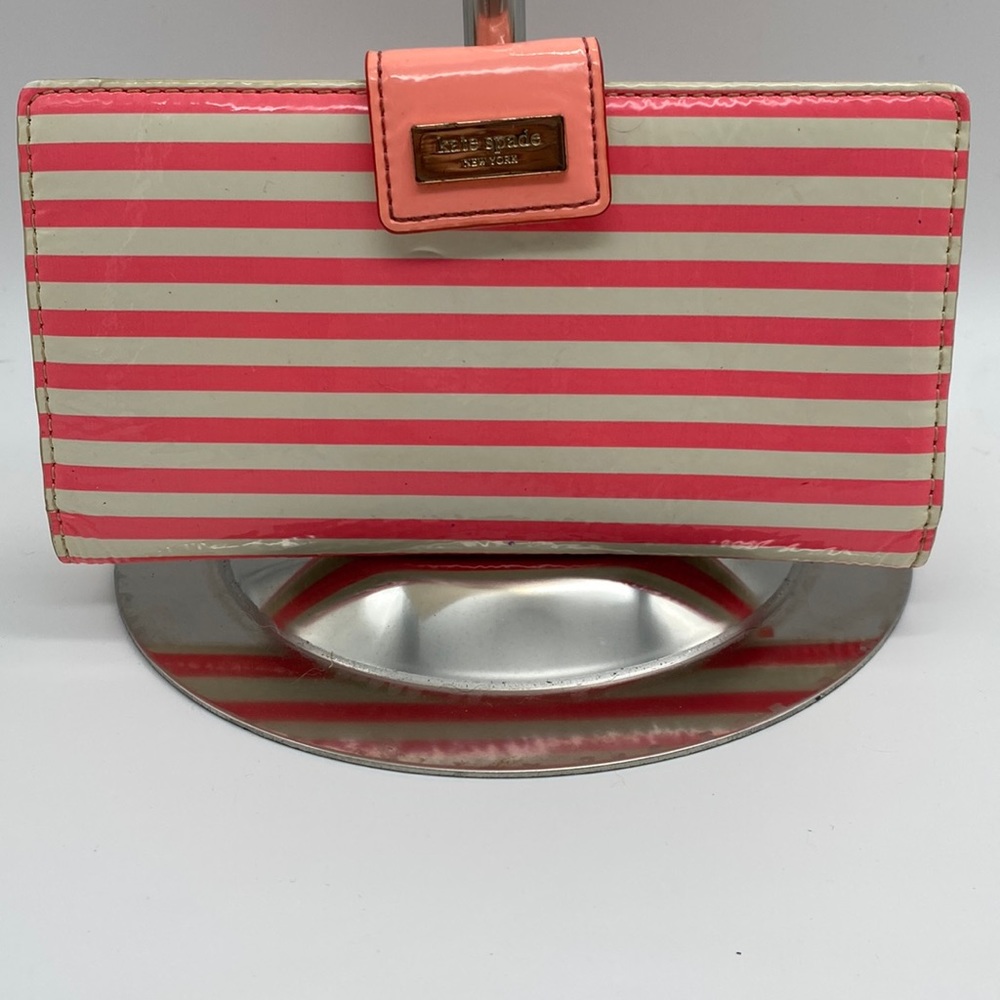Kate Spade pink & white wallet
